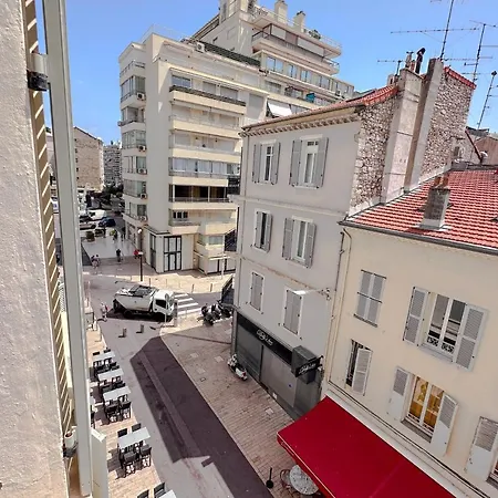 Apartment Pradignac - Beautiful 2 Bedroom Center Of *